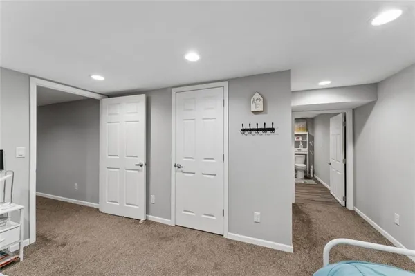 $735,000 | 14441 State Hwy U, Cross Timbers, MO 65634