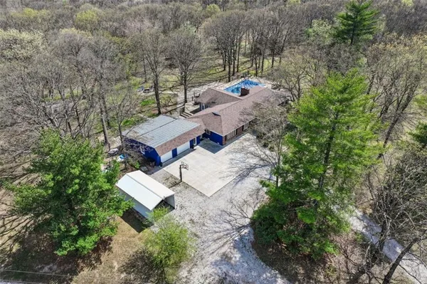 $735,000 | 14441 State Hwy U, Cross Timbers, MO 65634
