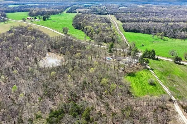 $735,000 | 14441 State Hwy U, Cross Timbers, MO 65634