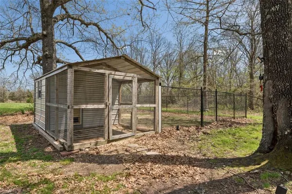 $735,000 | 14441 State Hwy U, Cross Timbers, MO 65634