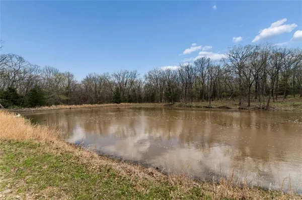 $735,000 | 14441 State Hwy U, Cross Timbers, MO 65634