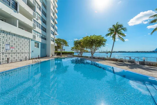 $420,000 | 3 Island Avenue, Unit 7B, Miami Beach, FL 33139