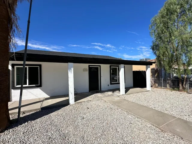 $469,999 | 2250 East Willetta Street, Phoenix, AZ 85006