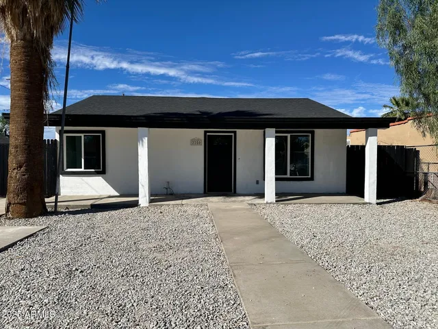 $469,999 | 2250 East Willetta Street, Phoenix, AZ 85006