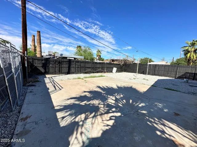 $469,999 | 2250 East Willetta Street, Phoenix, AZ 85006