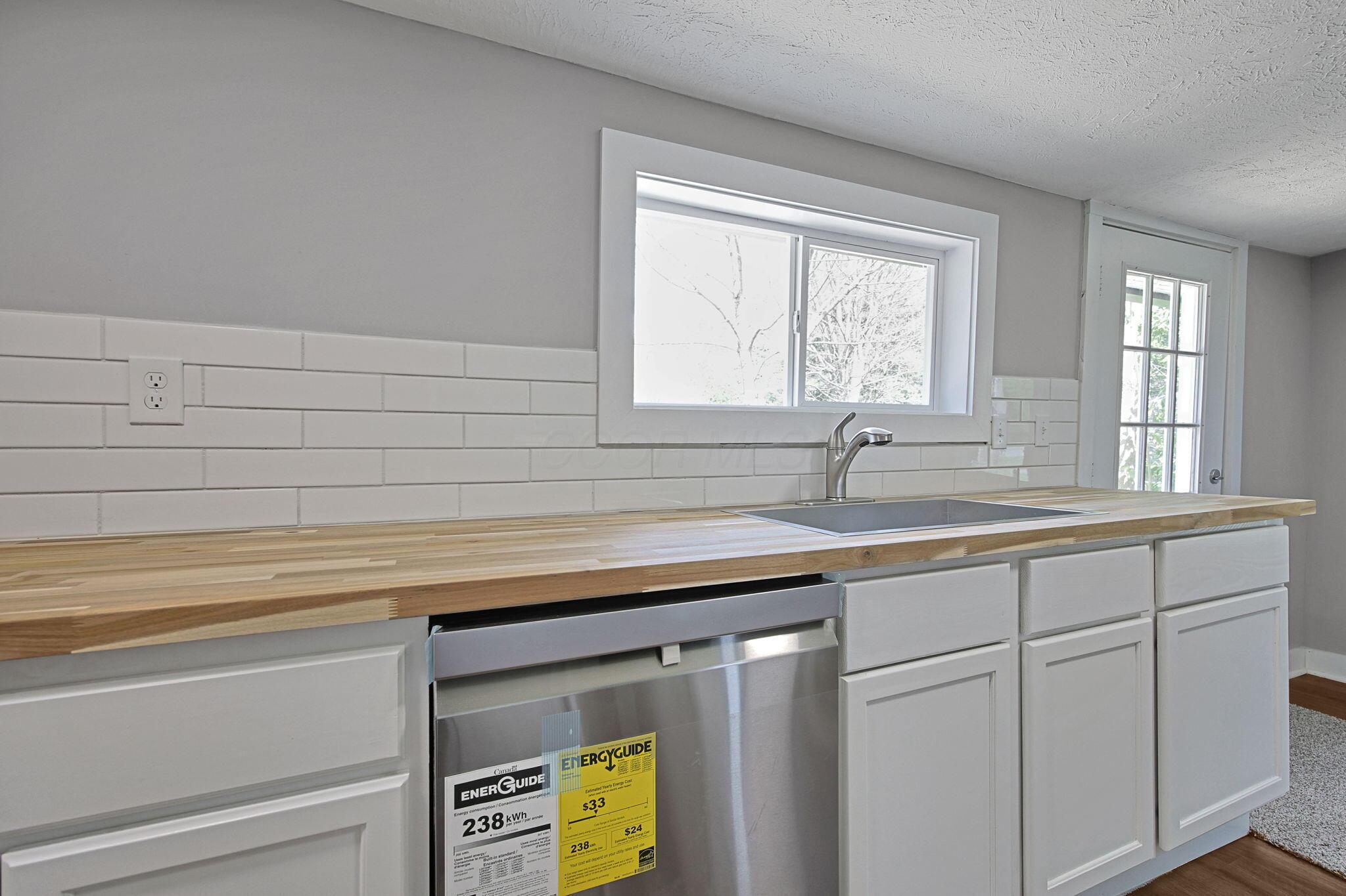 8620 Lithopolis Road Northwest Carroll, OH 43112 - Photo 20 of 50 Kitchen Sink Counter View 1