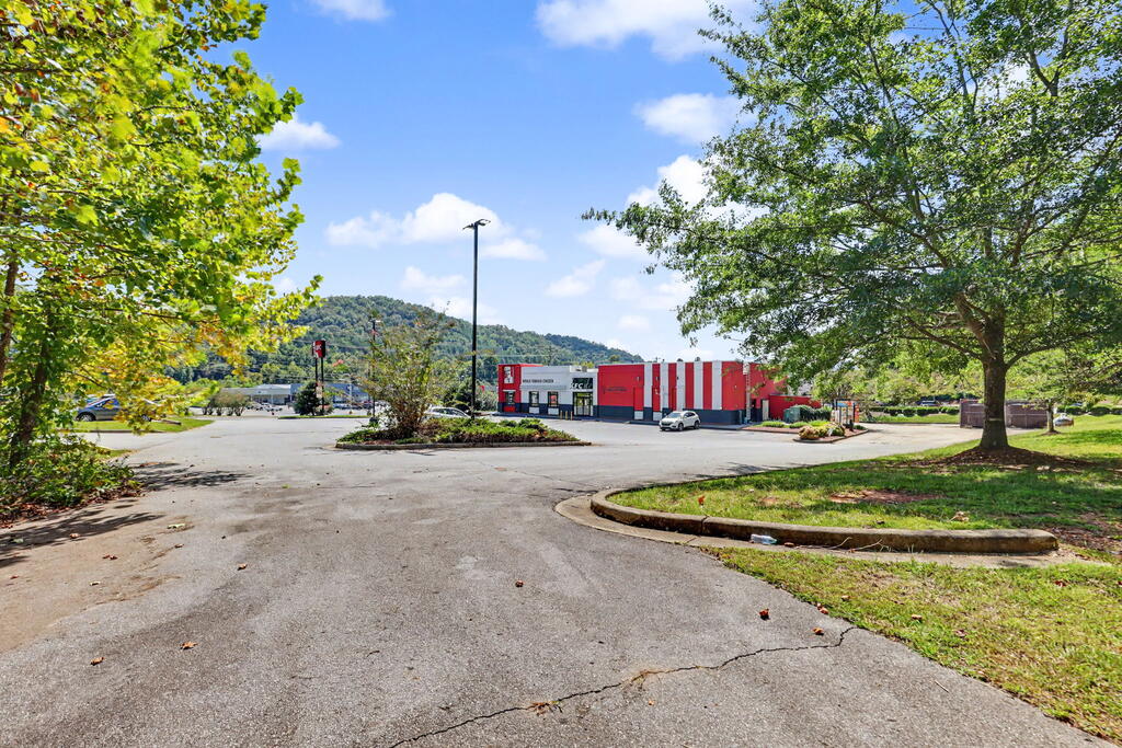 1271 Andrews Road Murphy, NC 28906 - Photo 4 of 9 Gallery Image 4