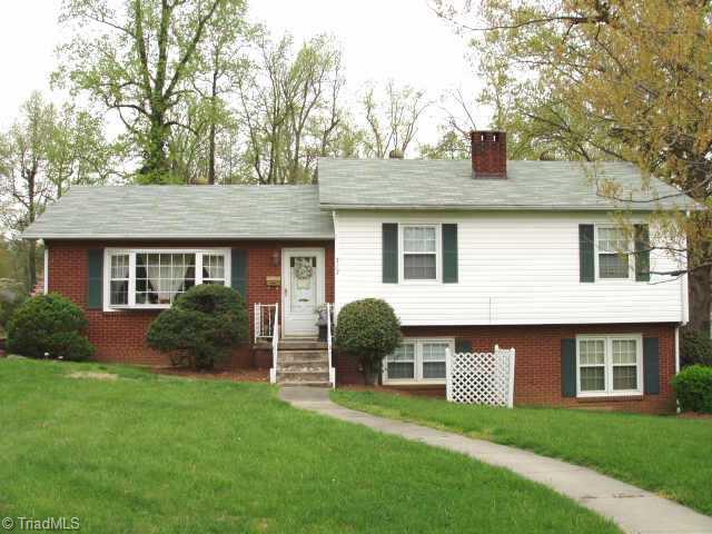 727 Forrest Street High Point, NC 27262 - Photo 1 of 1 Exterior Front.