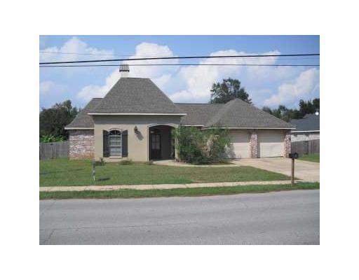 2432 Old Bay Road Biloxi, MS 39531 - Photo 1 of 9 Primary Photo