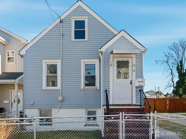 $3,300 | 14 John Street, Carteret, NJ 07008