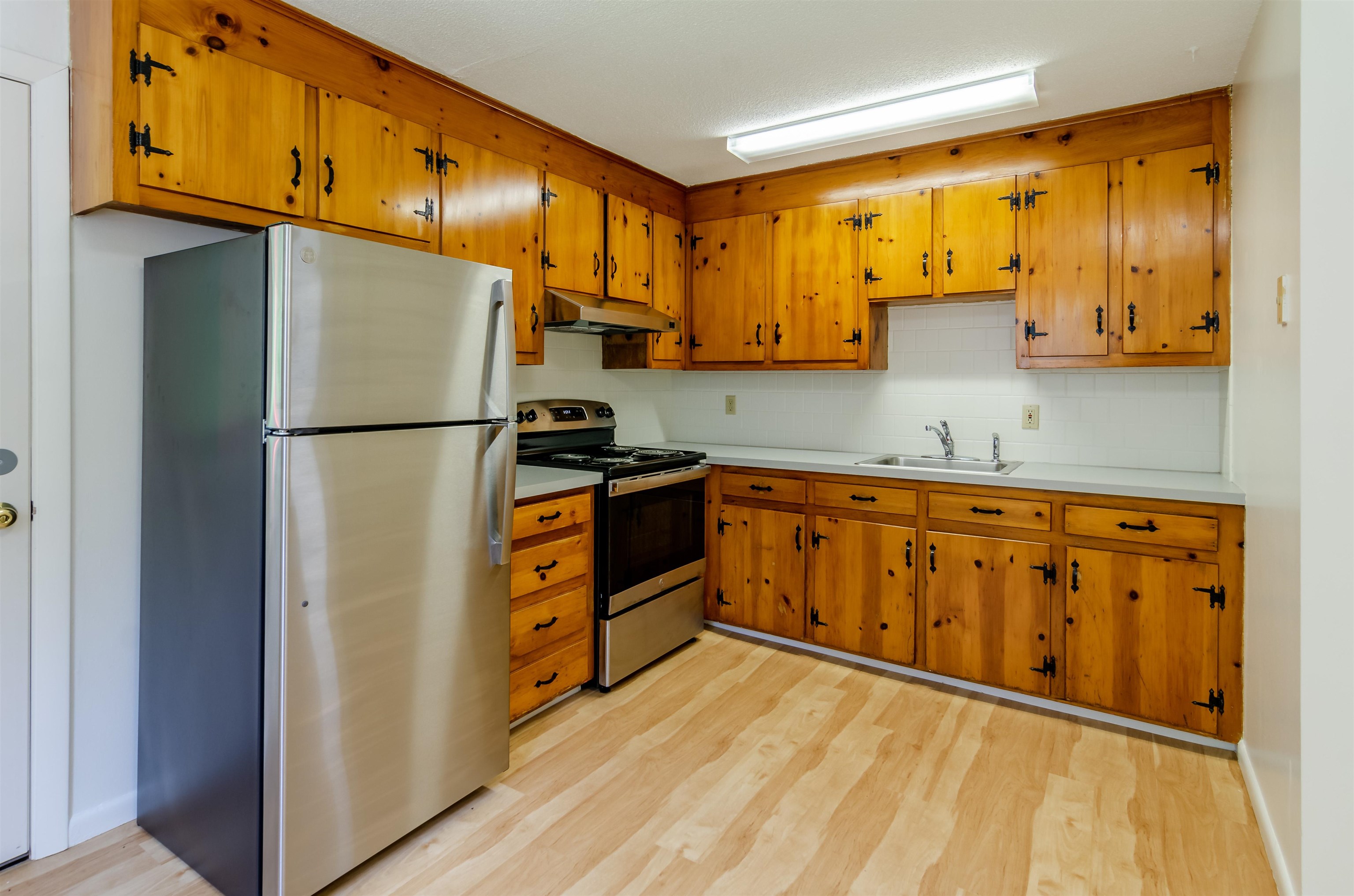 143 Windham Road, Unit A&B Pelham, NH 03076 - Photo 13 of 28