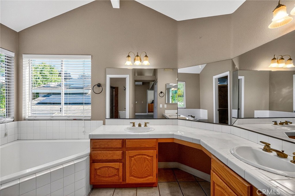 31386 Corte San Leandro Temecula, CA 92592 - Photo 53 of 68 Original