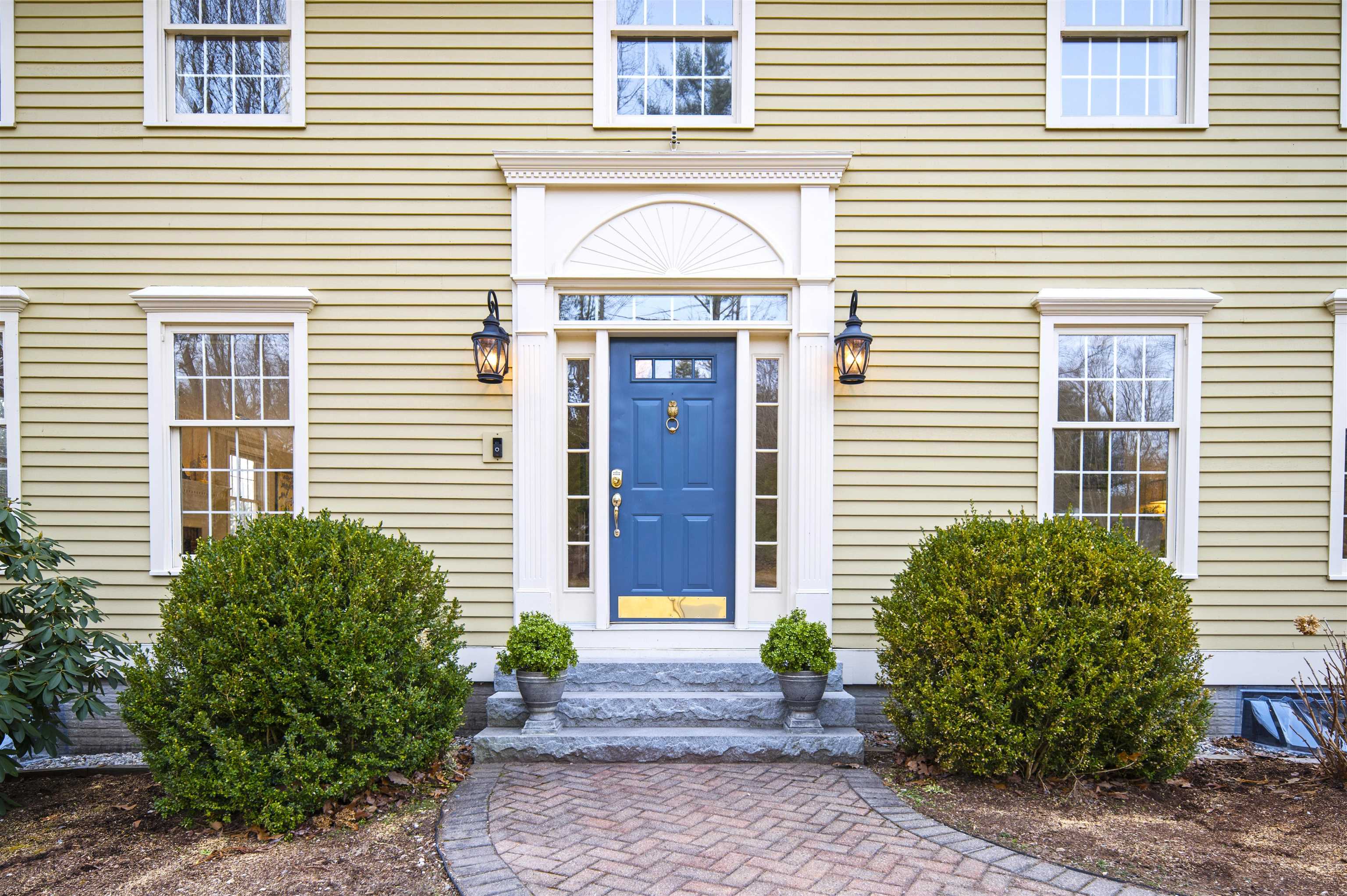 19 Old Milford Road Amherst, NH 03031 - Photo 2 of 52