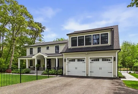 $1,450,000 | 11 Vinal Avenue, Plymouth, MA 02360
