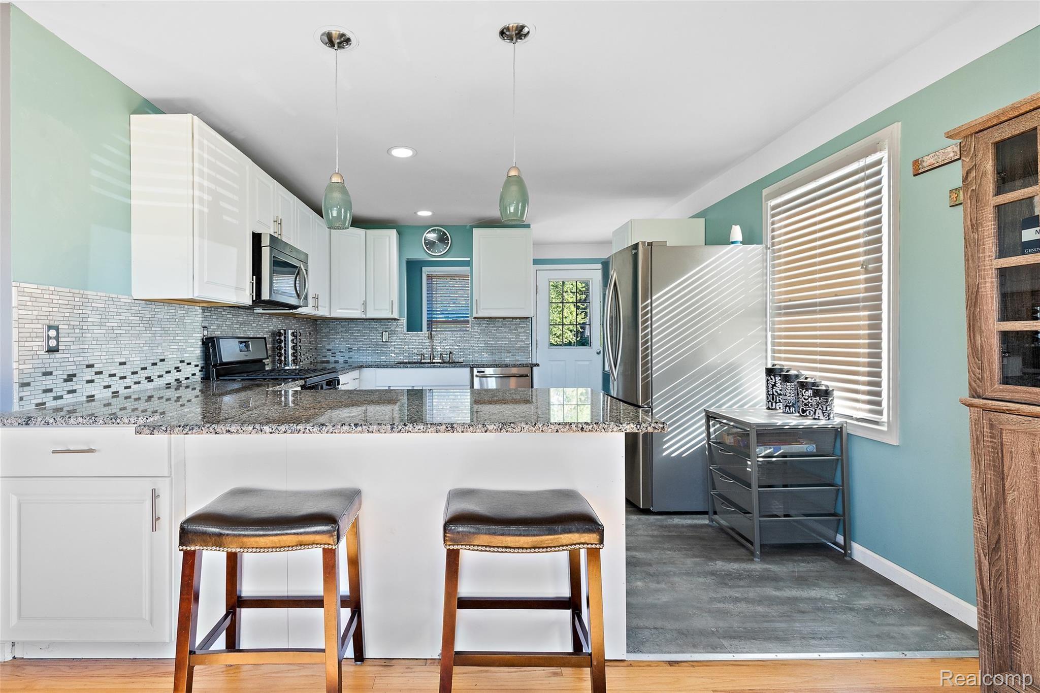 3936 Maybee Road Lake Orion, MI 48359 - Photo 16 of 32 3936 Maybee Rd-15.jpg