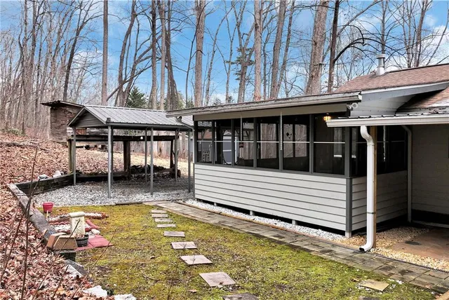 $295,000 | 172 South Hickory Lane, Cleveland, GA 30528