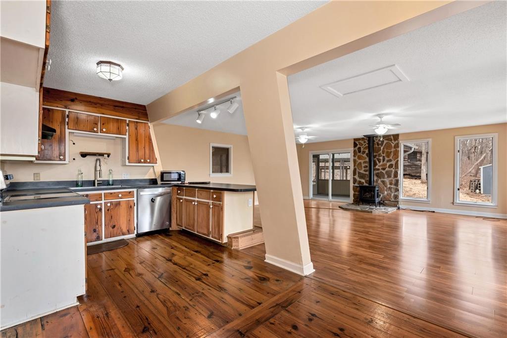 172 South Hickory Lane Cleveland, GA 30528 - Photo 20 of 40