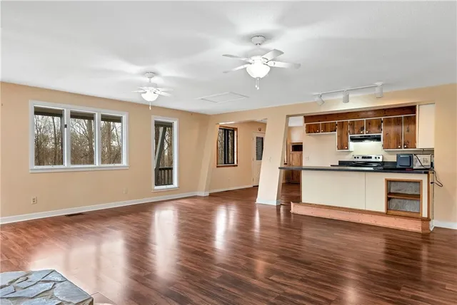 $295,000 | 172 South Hickory Lane, Cleveland, GA 30528