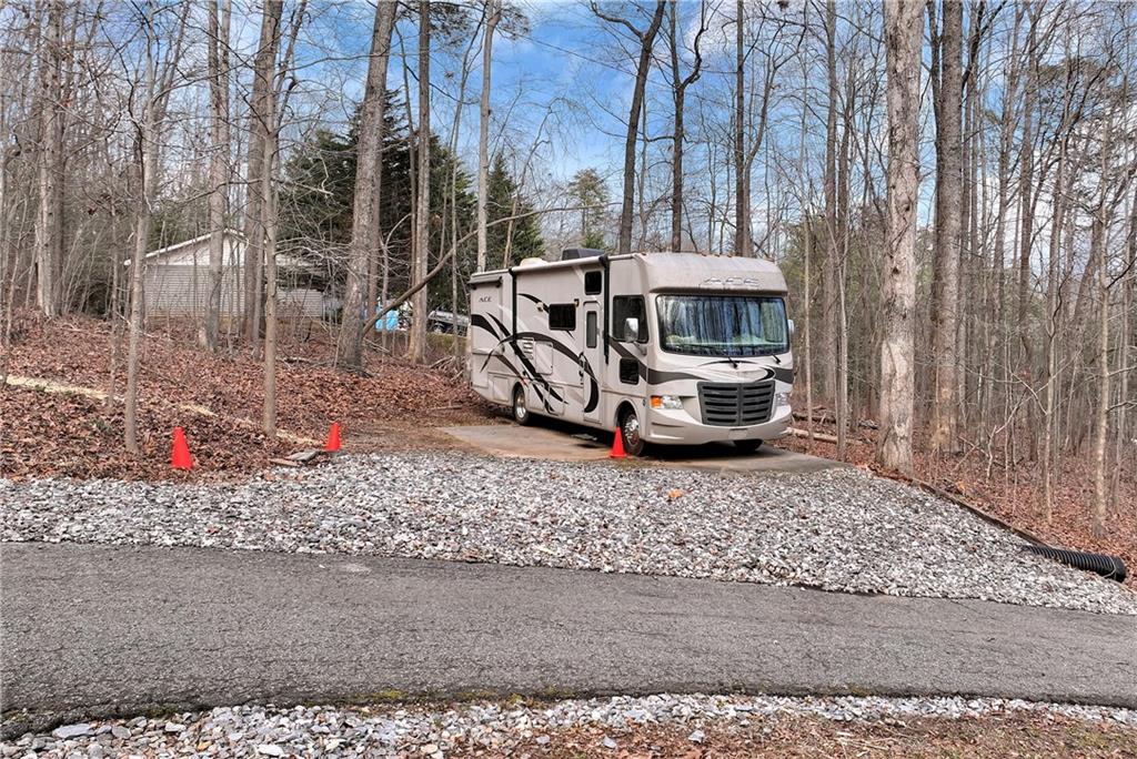 172 South Hickory Lane Cleveland, GA 30528 - Photo 8 of 40