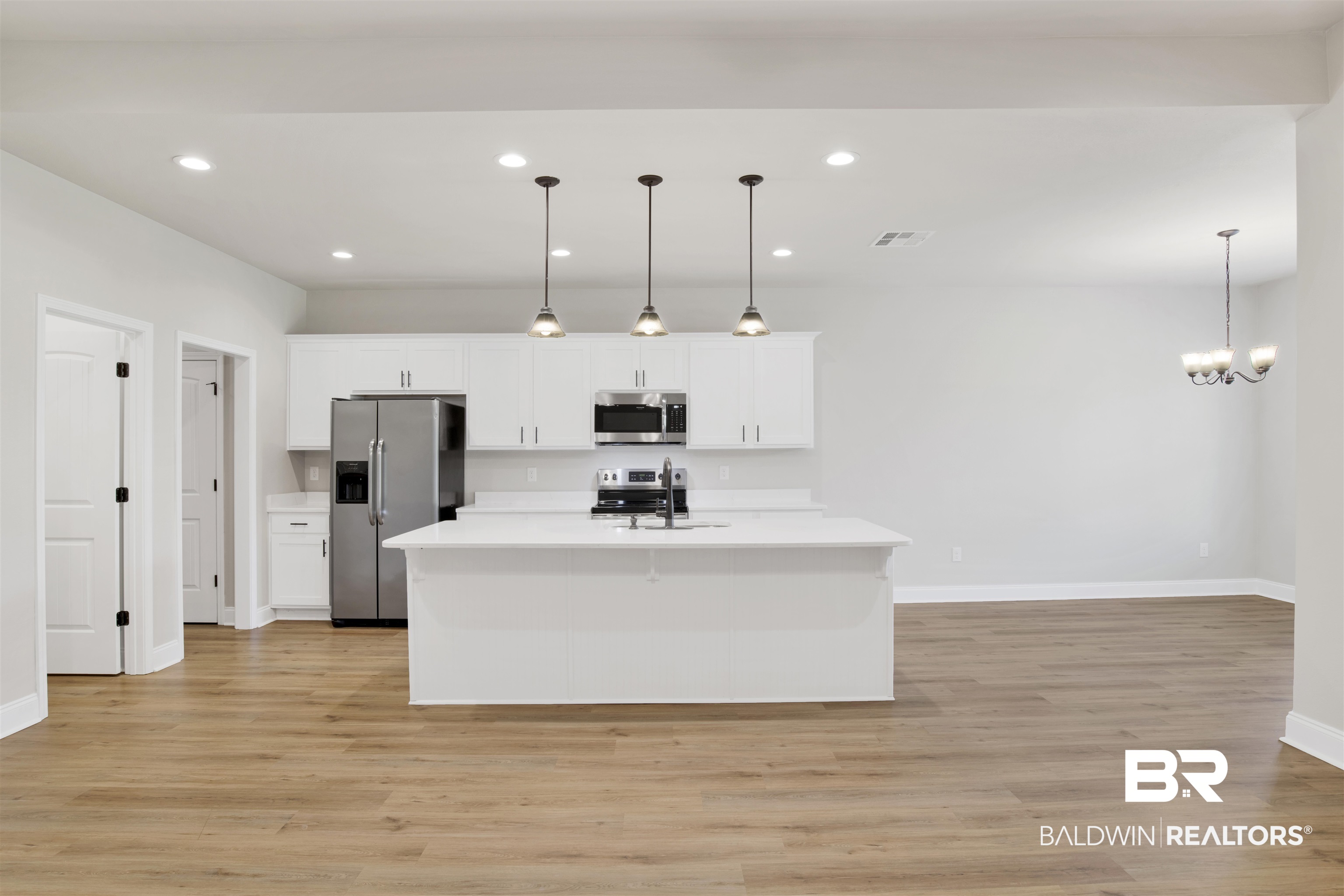 1025 Stella Road Foley, AL 36535 - Photo 5 of 31