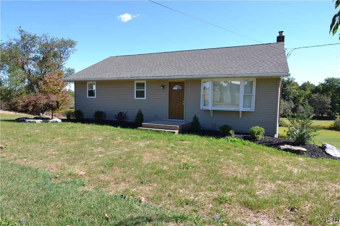 2303 West Best Road Bath, PA 18014 - Photo 4 of 29