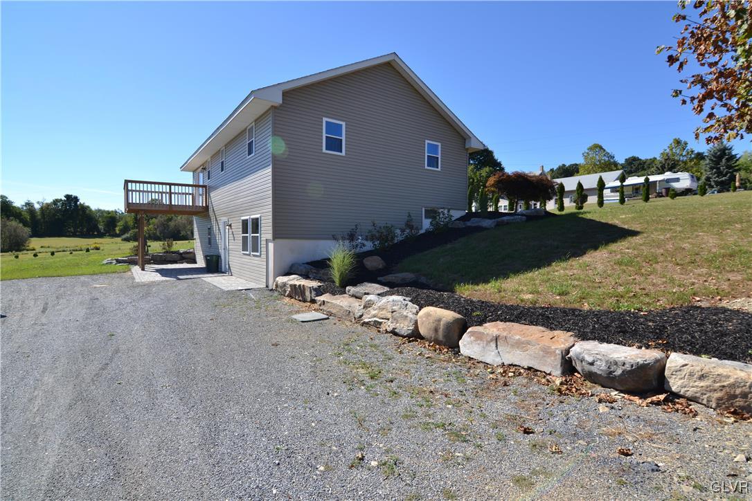 2303 West Best Road Bath, PA 18014 - Photo 6 of 29