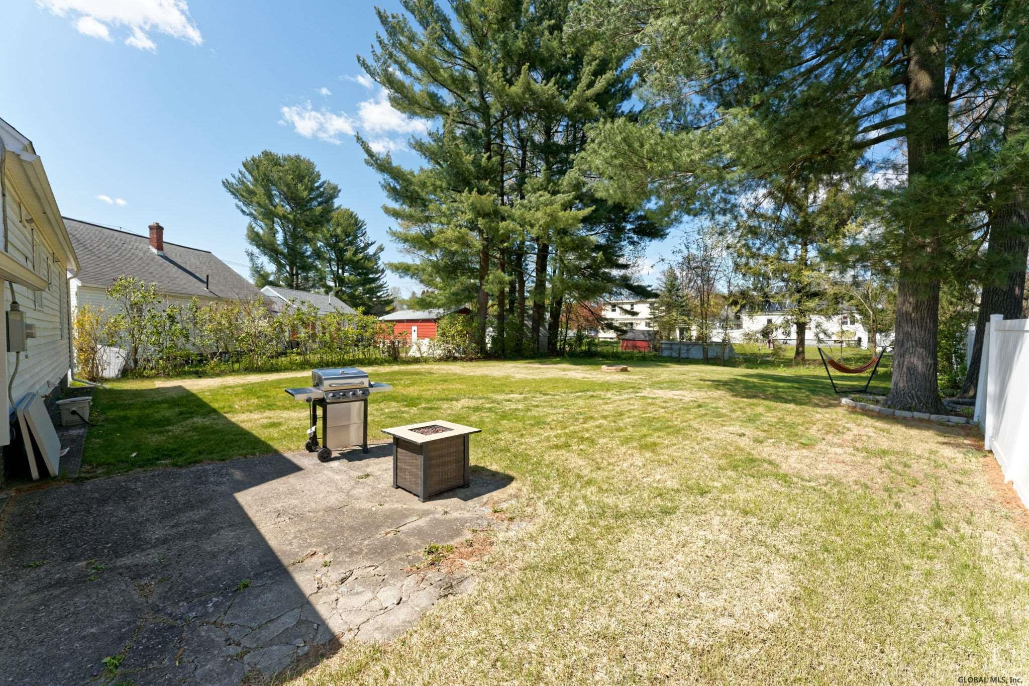2090 Careleon Road Schenectady, NY 12303 - Photo 28 of 32 Photo 28