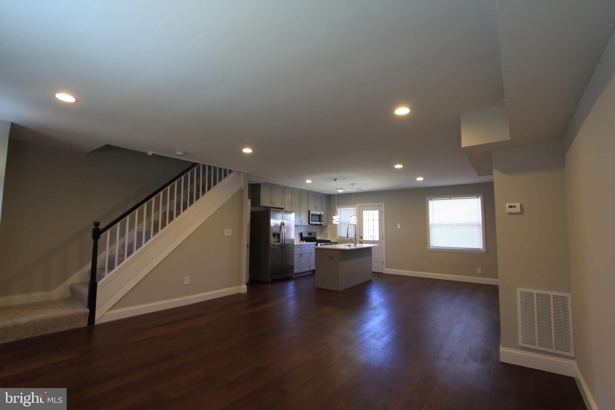 3831 Kimble Road Baltimore, MD 21218 - Photo 4 of 15 Main level