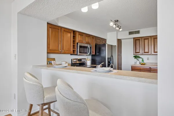 $395,000 | 6000 San Jose Boulevard, Unit 9E, Jacksonville, FL 32217