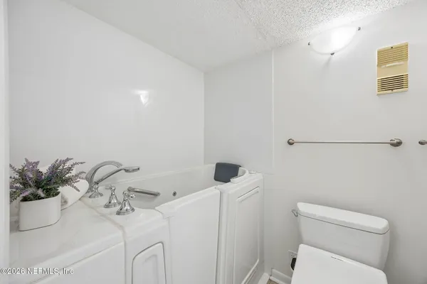 $395,000 | 6000 San Jose Boulevard, Unit 9E, Jacksonville, FL 32217