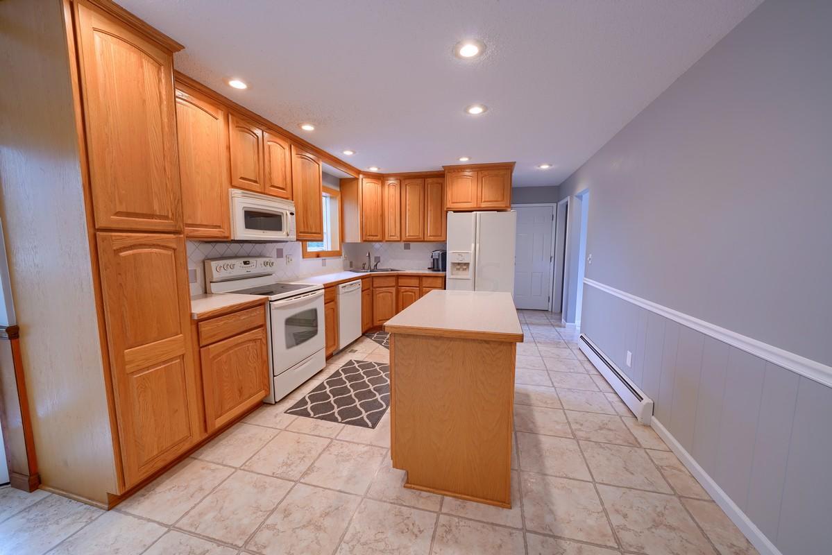 1011 Doherty Road Columbus, OH 43228 - Photo 11 of 53 Gallery Image 11