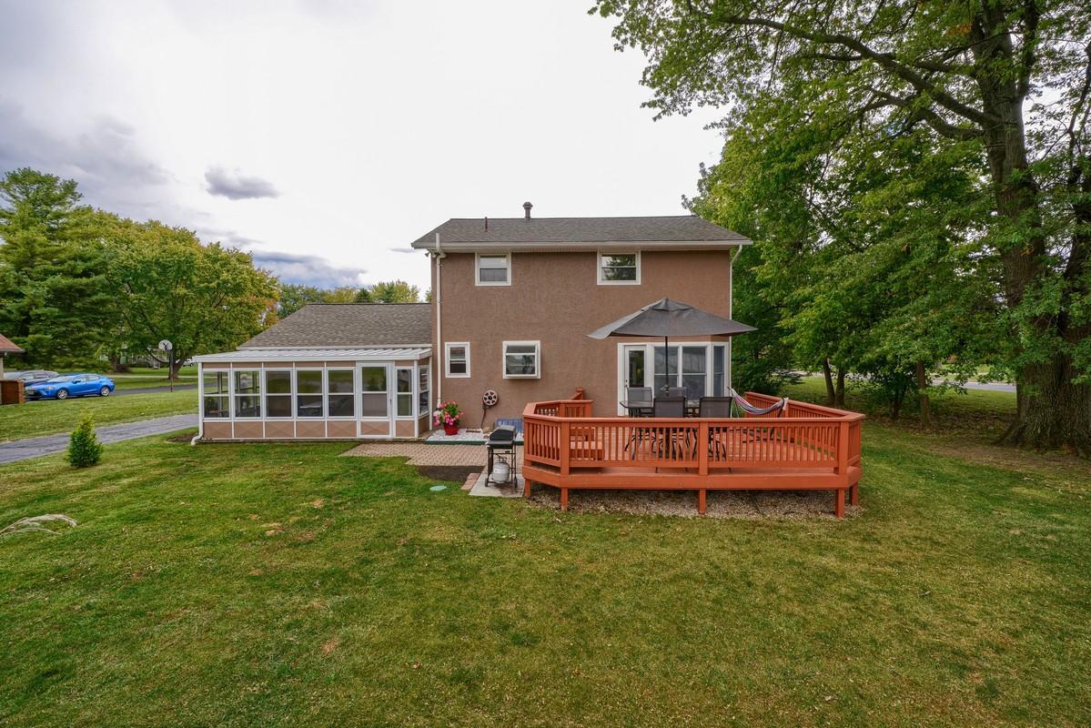 1011 Doherty Road Columbus, OH 43228 - Photo 35 of 53 Gallery Image 35