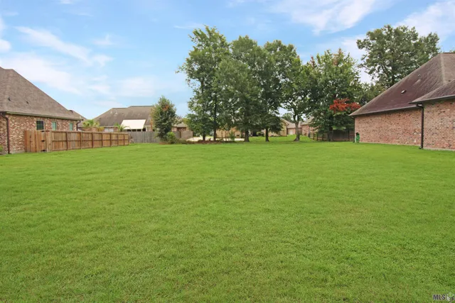 $87,500 | 13100 Oakbourne Avenue, Geismar, LA 70734