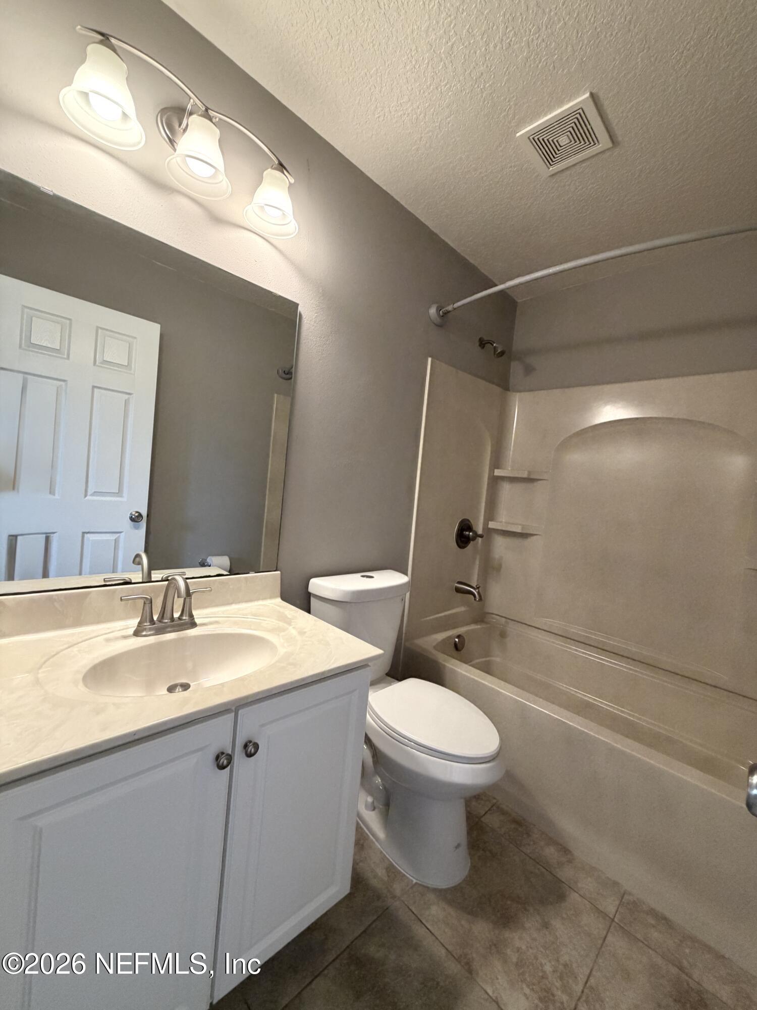104 Crete Court St. Augustine, FL 32084 - Photo 23 of 26 2nd Bathroom