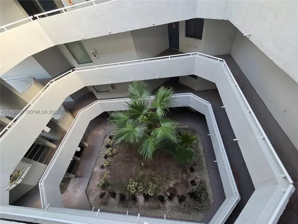 $2,200 | 8205 Southwest 152nd Avenue, Unit F416, Miami, FL 33193