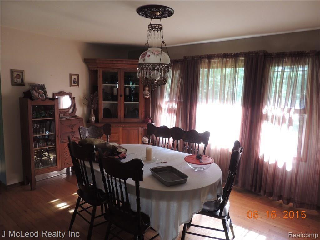 7795 Bray Road Vassar, MI 48768 - Photo 6 of 32 DSCN8294.JPG