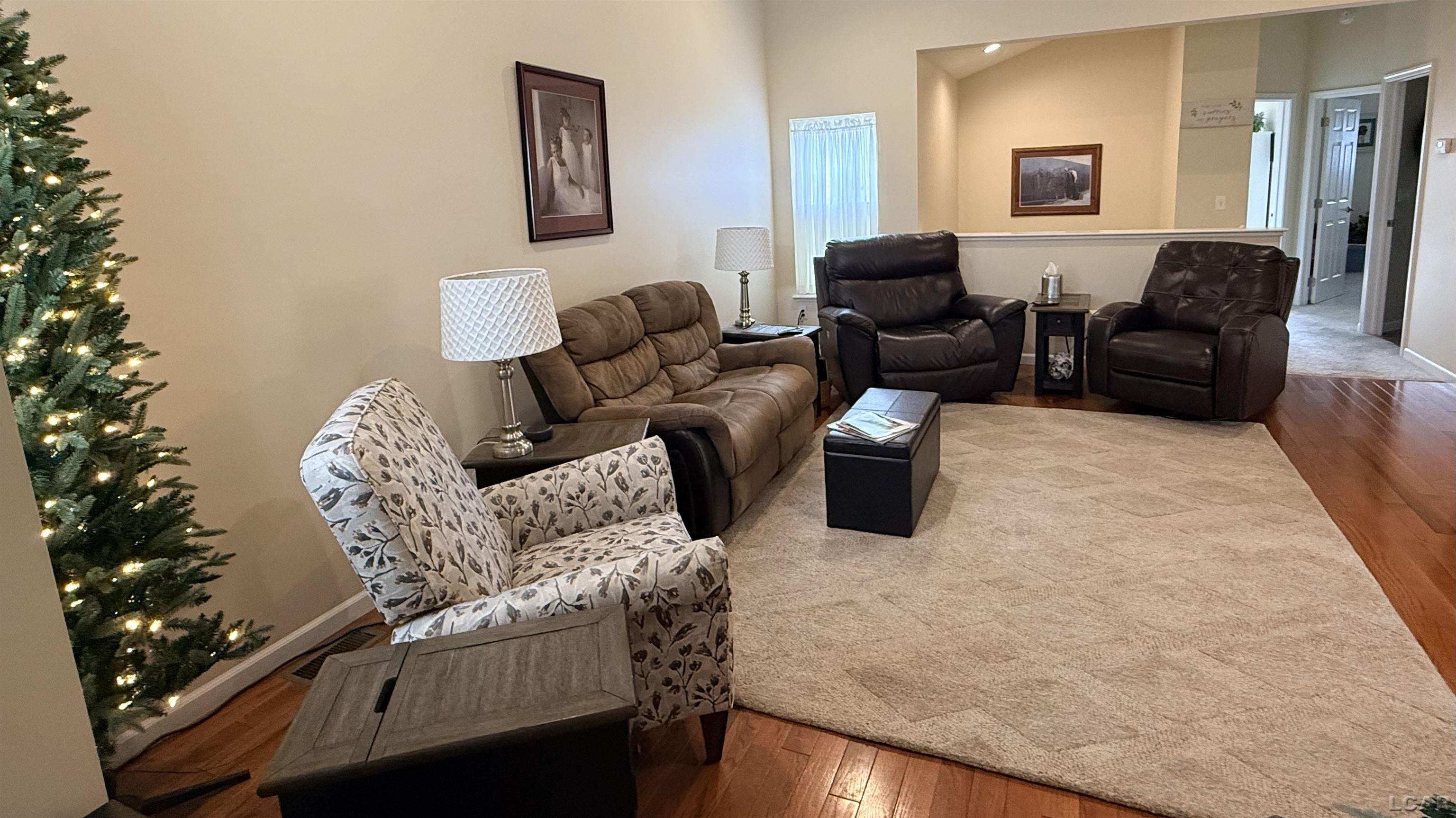 634 Ridge Lane Tecumseh, MI 49286 - Photo 7 of 25