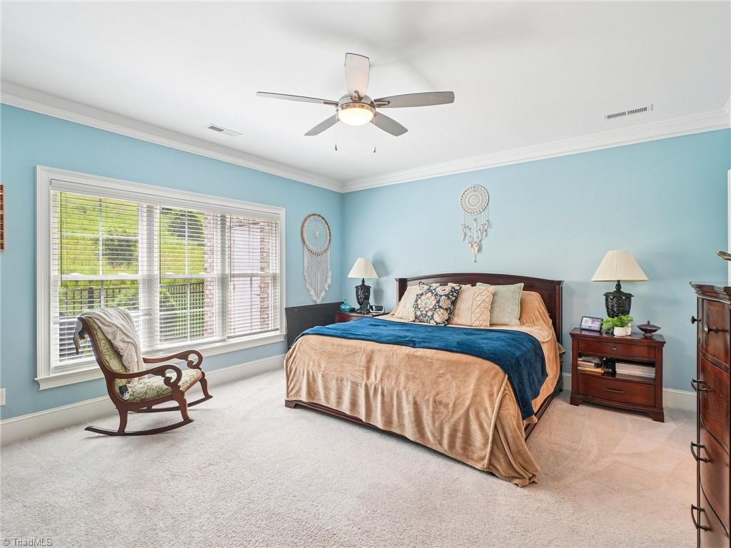 1659 Angus Ridge Drive Kernersville, NC 27284 - Photo 13 of 34 Primary Spacious bedroom!
