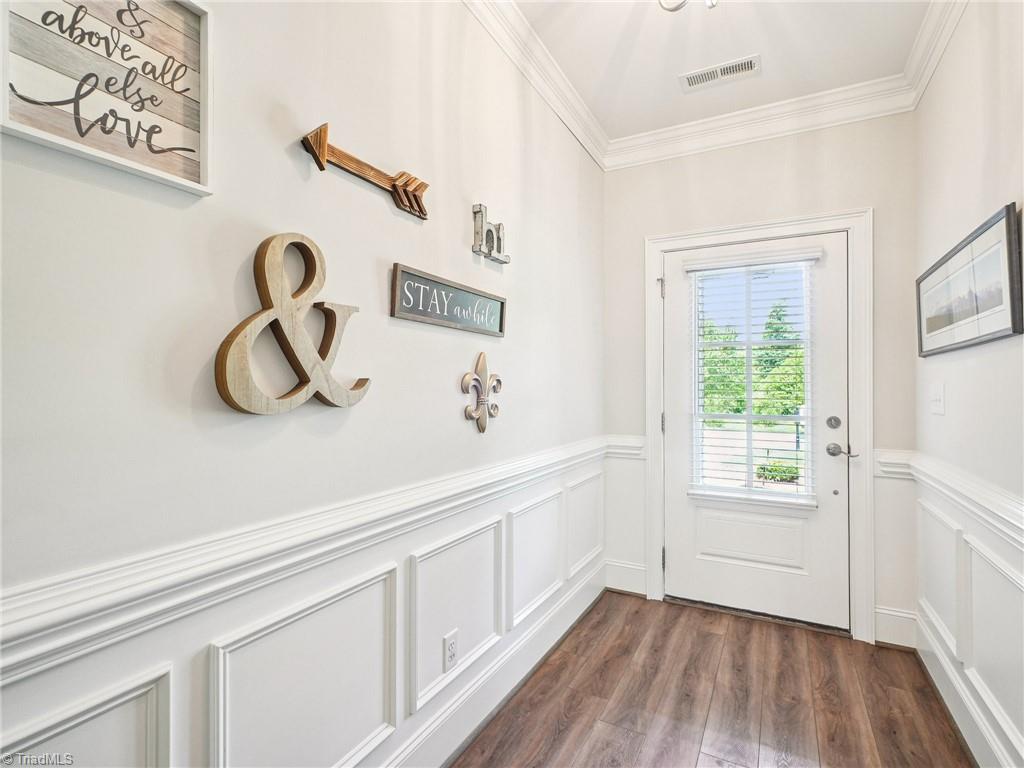 1659 Angus Ridge Drive Kernersville, NC 27284 - Photo 3 of 34 Lovely Entry!