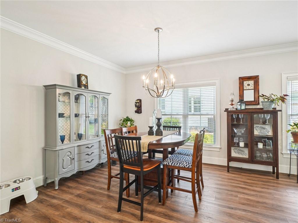 1659 Angus Ridge Drive Kernersville, NC 27284 - Photo 10 of 34 Dining space