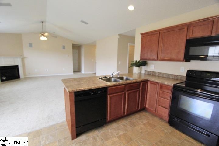 8 Tigris Way Greenville, SC 29607 - Photo 10 of 36 Gallery Image 10