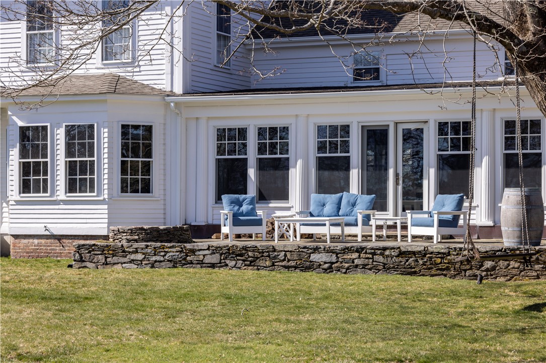 290 Fletcher Road North Kingstown, RI 02852 - Photo 43 of 50