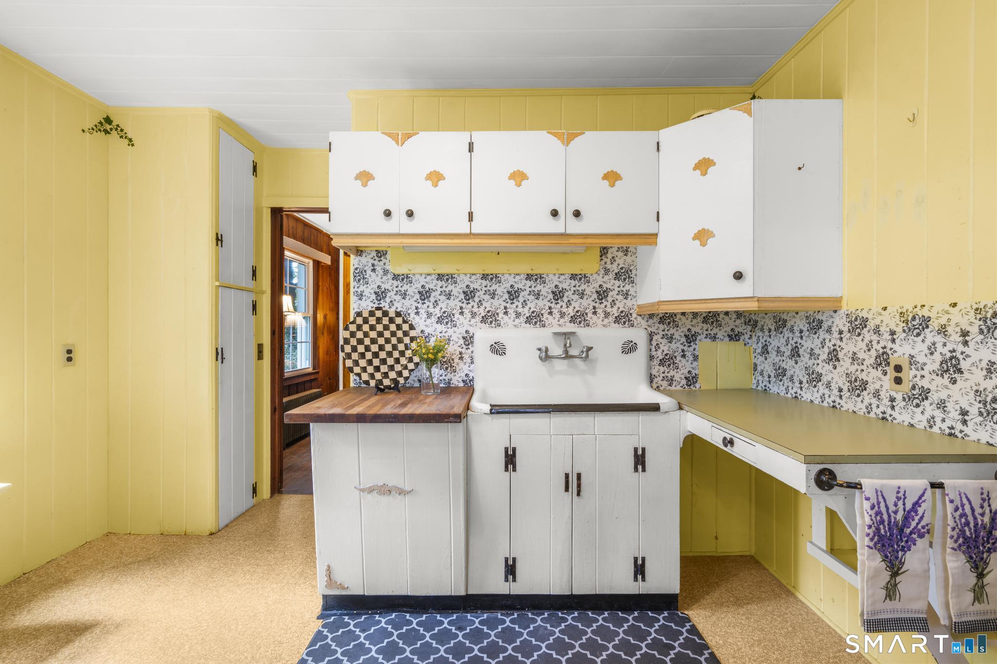 39 Killorin Road Watertown, CT 06795 - Photo 14 of 31 View into LR
