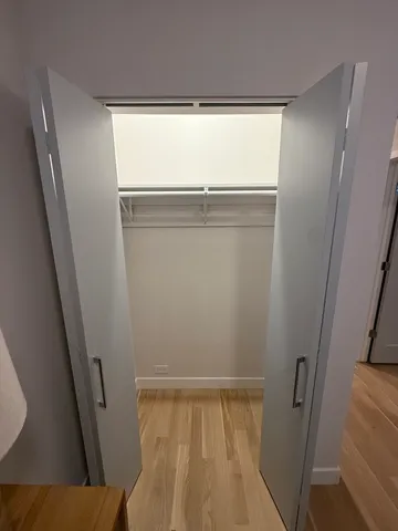 $2,400 | 1015 North California Avenue, Unit 1F, Chicago, IL 60622