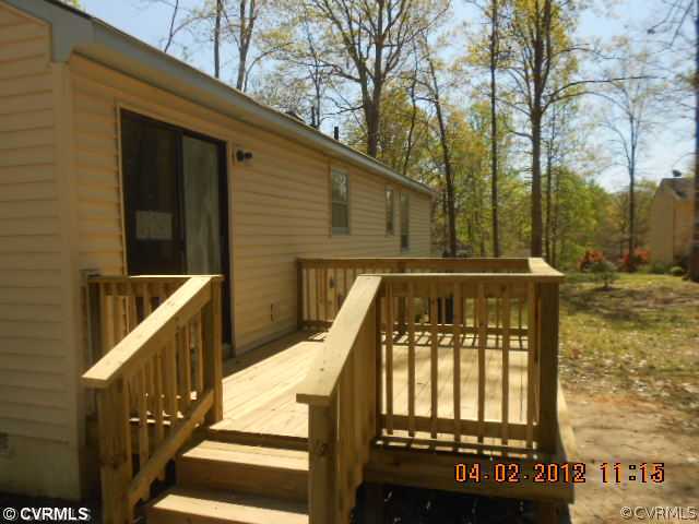4008 London Road Hopewell, VA 23860 - Photo 8 of 8 Exterior Back