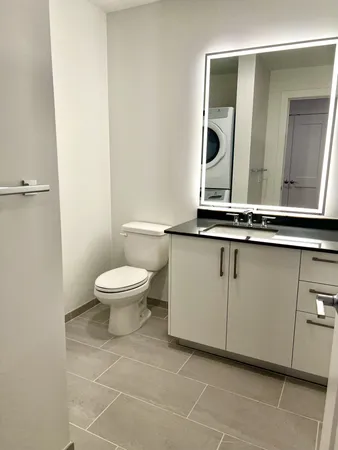 $2,350 | 1212 Demonbreun Street, Unit 1206, Nashville, TN 37203