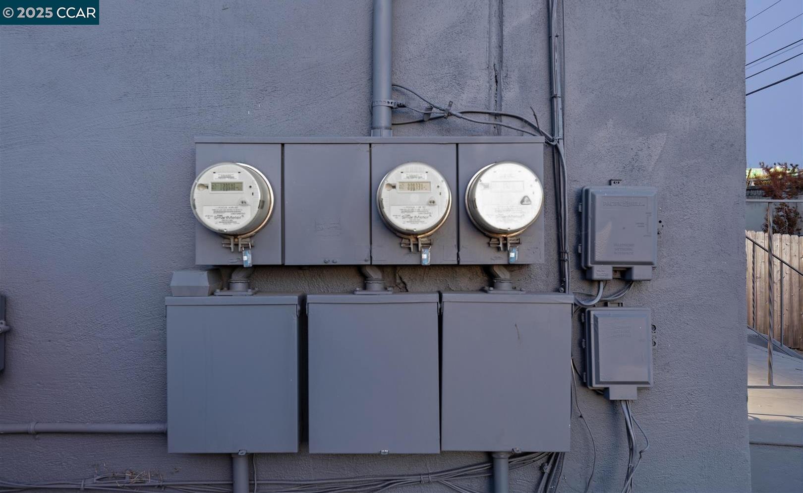 874 36th Street Oakland, CA 94608 - Photo 35 of 41 a view of a wooden floor