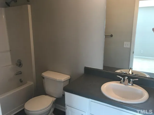 $1,500 | 4036 Greenleaf Street, Unit 102, Raleigh, NC 27606