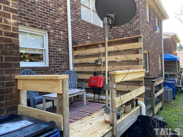 $1,500 | 4036 Greenleaf Street, Unit 102, Raleigh, NC 27606