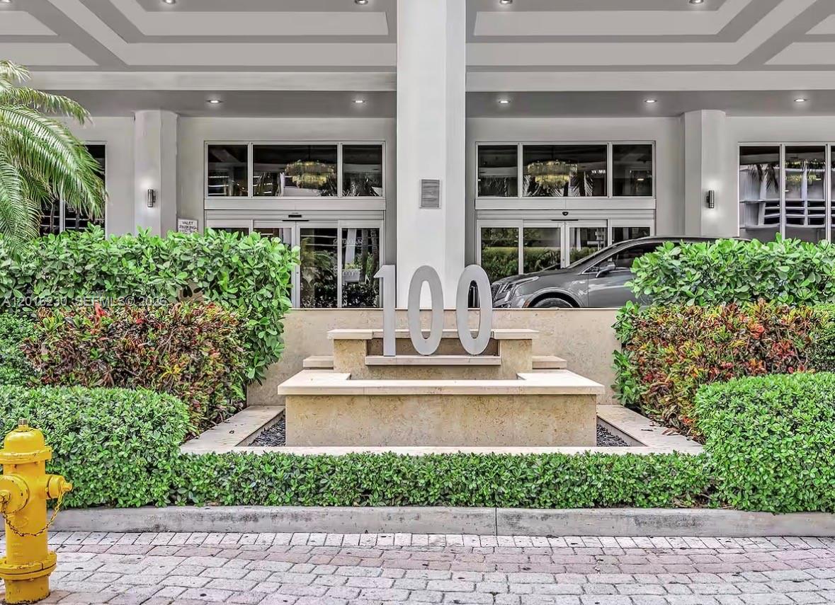 100 Lincoln Road, Unit 1641 Miami Beach, FL 33139 - Photo 24 of 26